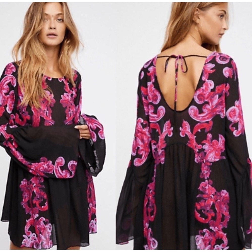 EUC Women Free People Intimately Symphony scroll print bell sleeve slip dress PS